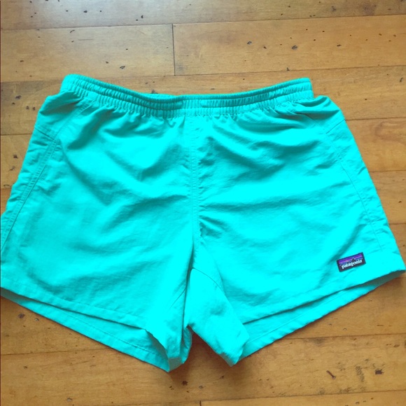 Patagonia Pants - Patagonia Baggies women’s shorts